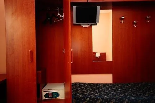 Affittacamere Termini Station Rooms 2 Roma